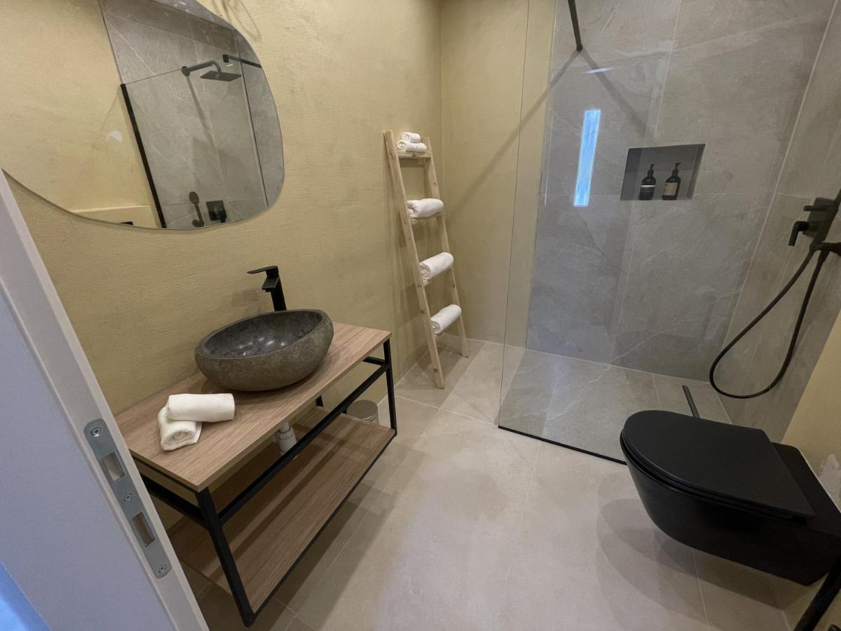 Cozy Apartment Matijas With Private Parking And Terrace Split Zewnętrze zdjęcie